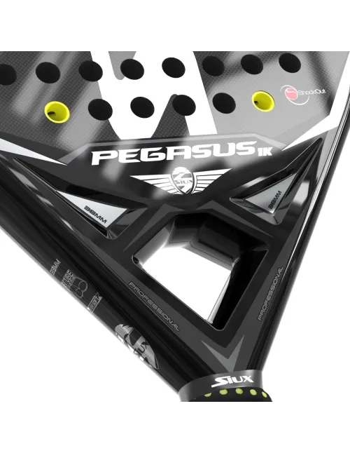 Siux Pegasus Graphene 1K Padel Racket | Ofertas de padel