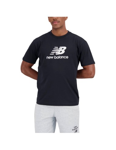 Camiseta New Balance Essentials Stacked Logo Mt31541 Bk