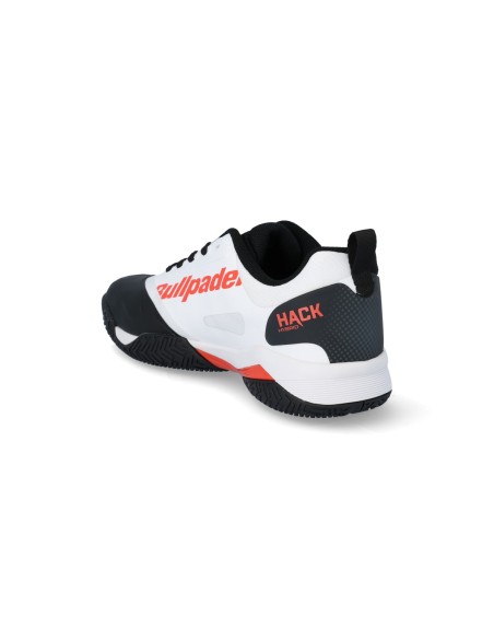 Sneakers Bullpadel Hack Hybrid 23 Black | Ofertas de padel