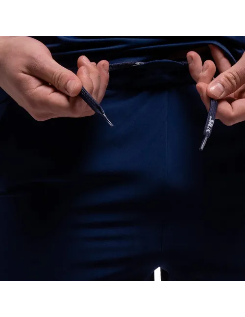 It seems like this text is a combination of different words. "Short" and "man" are in English, while "siux" appears to be a m...