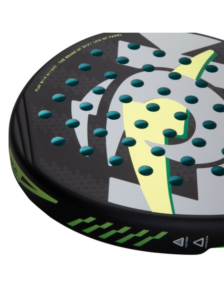 "Lok Easy Flow 2024" is likely a product or brand name and does not have a direct translation in English. | Ofertas de padel