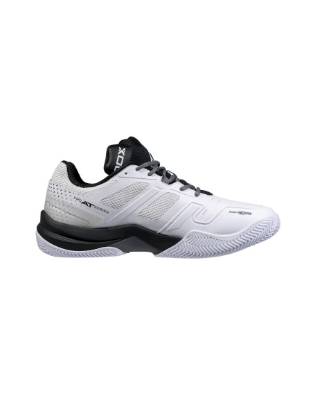 SCARPE NOX AT10 CALAT10WHBL |Padel offers