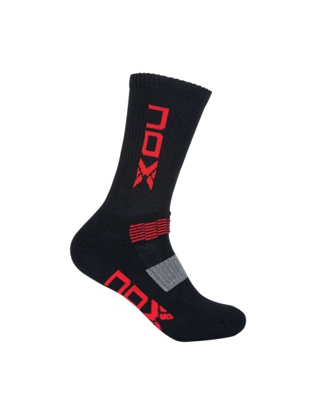 CALCETINES TCNICOS MEDIA CAA NOX NEGRO LOGO ROJO VERTICAL CAHMCNLVR | Ofertas de padel
