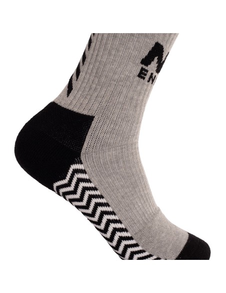 Calcetines Enebe Future Gris/Negro A000337.A17 | Ofertas de pádel
