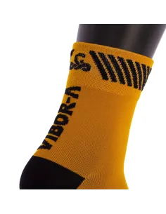Calcetines Vibor-A Kait Media Caña Oro/Negro | Ofertas de pádel 2