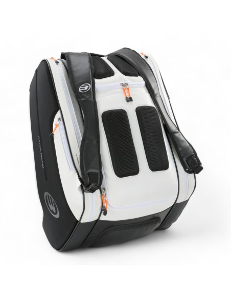 Paletero Bullpadel BPP25012 Hack Negro | Ofertas de pádel