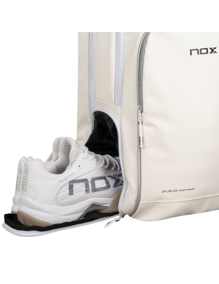 BACKPACK NOX PRO SERIES WHITE MOCPROSWHITE | Ofertas de padel