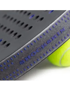 PROTECTOR SHOCKOUT SHOCKSKIN TRANSPARENTE/AZUL 100-0060SHOCKOUT SHOCKSKIN CLEAR/BLUE PROTECTOR 100-0060 | Ofertas de padel 2