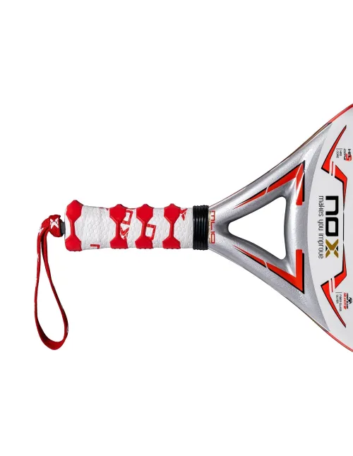 SCATOLA 6 PEZZI - BLISTER (4 PEZZI) Nox CUSTOM grip |Padel offers