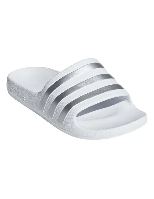 Chinelos Adidas Adilette Aqua K Branco/Prateado JUNIOR F35555 | Ofertas de padel