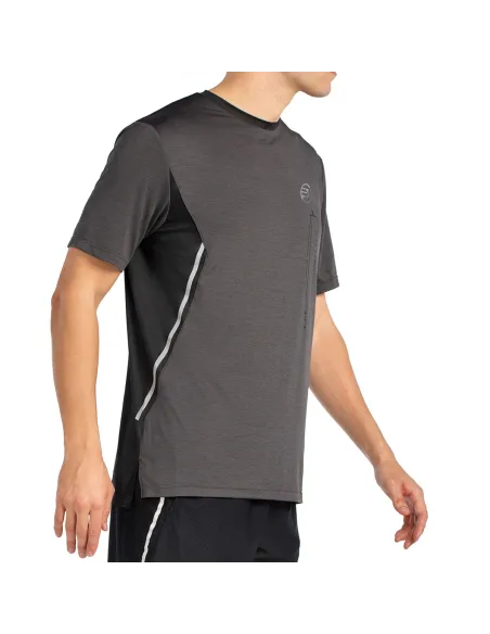 CAMISETA DE MANGA CURTA BULLPADEL BECERRO BZ67205000 PRETA TECIDO BICOLOR | Ofertas de padel