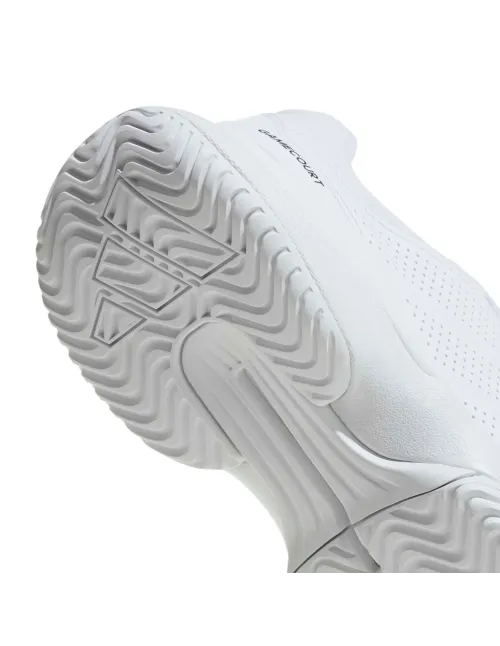 Scopri le Gamecourt 3 SYNTHETIC LEATHER in bianco, del rinomato Adidas, modello KI3606. |Padel offers