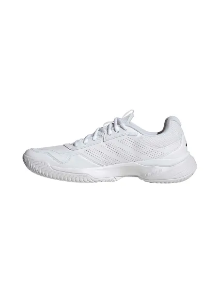 Descubre las Gamecourt 3 SYNTHETIC LEATHER en blanco, de la reconocida Adidas, modelo KI3606.  | Ofertas de pádel